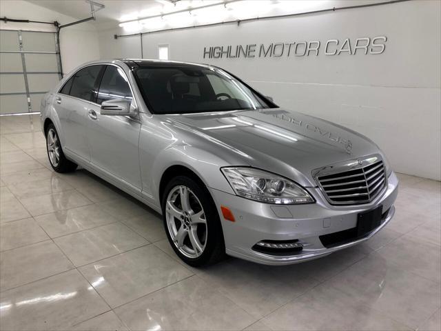 Photo of 2013 Silver Mercedes-Benz S-Class