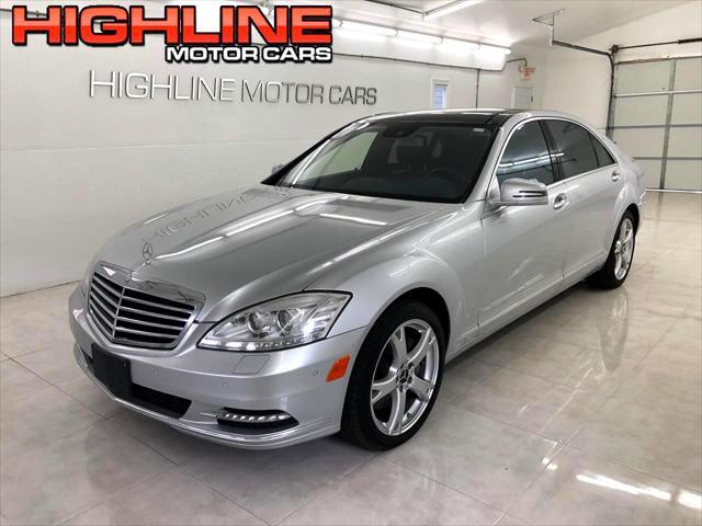 Photo of 2013 Silver Mercedes-Benz S-Class