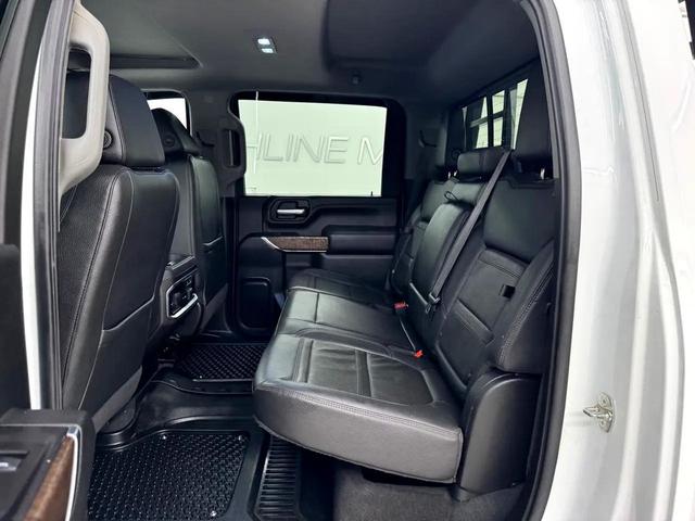 Photo of 2021 White GMC Sierra 3500