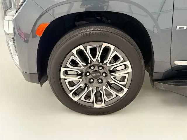 Photo of 2021 Dark Sky Metallic GMC Yukon XL