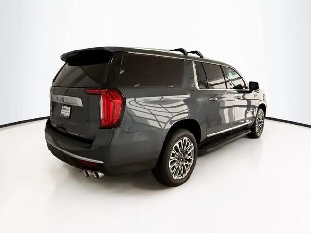 Photo of 2021 Dark Sky Metallic GMC Yukon XL