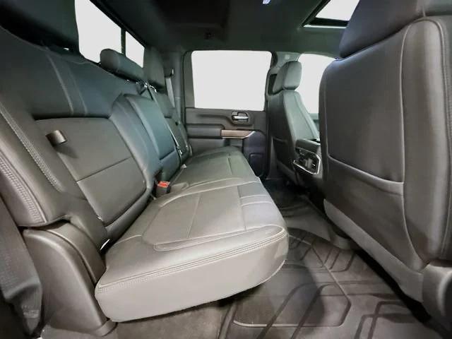 Photo of 2022 Summit White Chevrolet Silverado 2500