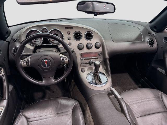 Photo of 2008 Sly (Dark Steel Gray Metallic) Pontiac Solstice