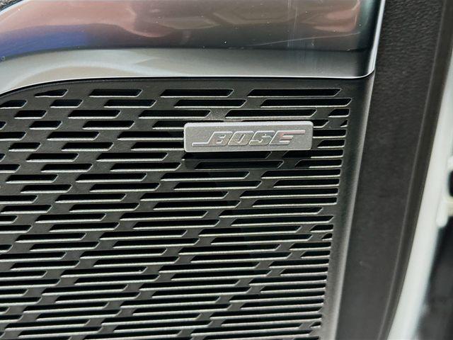 Photo of 2025 Summit White Buick Enclave