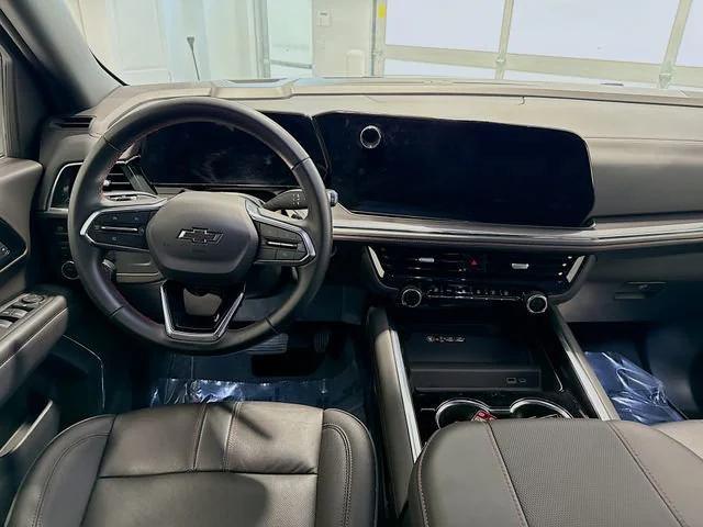 Photo of 2025 Sterling Gray Metallic Chevrolet Suburban