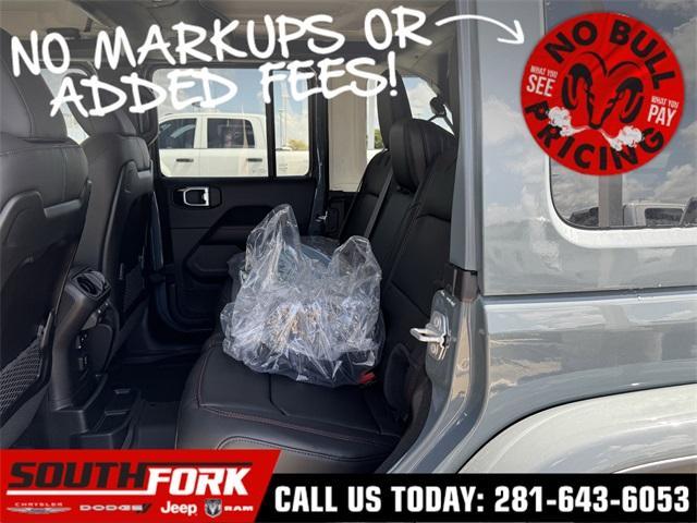 Photo of 2025 Anvil Clearcoat Jeep Wrangler
