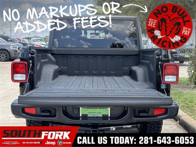Photo of 2023 Black Clearcoat Jeep Gladiator