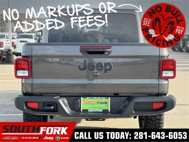 Photo of 2025 Granite Crystal Clearcoat Metallic Jeep Gladiator
