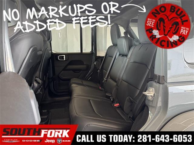 Photo of 2025 Anvil Clearcoat Jeep Wrangler
