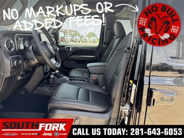 Photo of 2025 Black Clearcoat Jeep Wrangler
