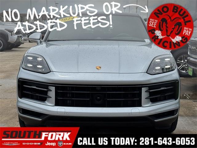 Photo of 2024 Dolomite Silver Metallic Porsche Cayenne