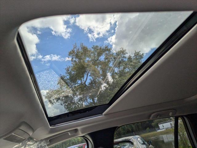 Photo of 2025 wind chill pearl Mazda CX-50