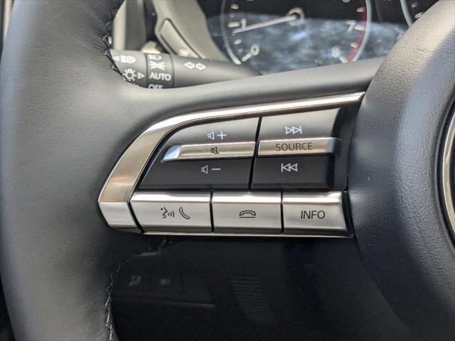 Photo of 2025 wind chill pearl Mazda CX-50