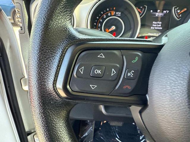 Photo of 2020 Bright White Clearcoat Jeep Gladiator