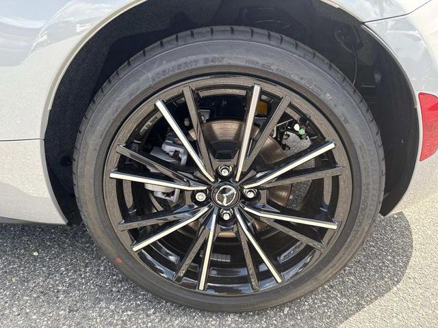Photo of 2025 Aero Gray Metallic Mazda MX-5 Miata