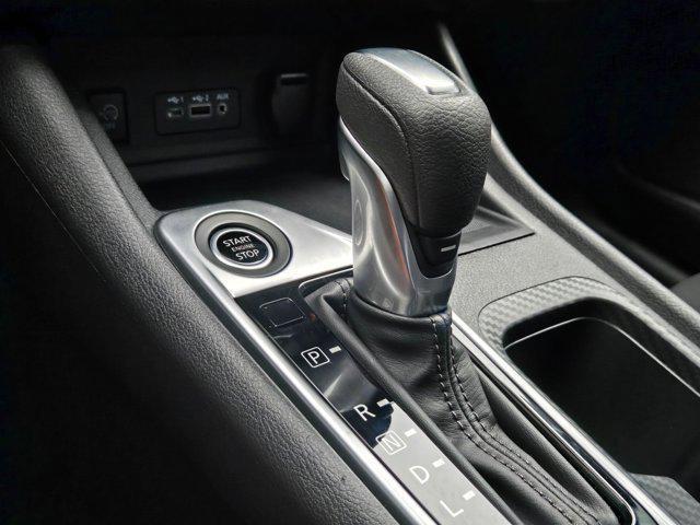 Photo of 2025 Super Black Nissan Sentra