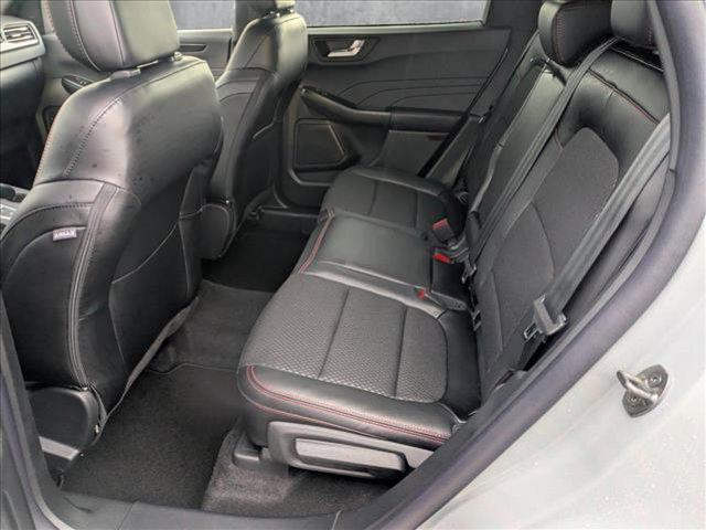 Photo of 2025 Space Silver Metallic Ford Escape