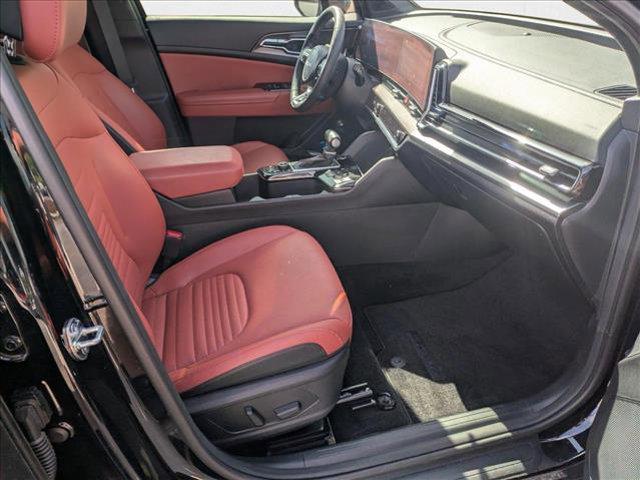 Photo of 2024 Ebony Black Kia Sportage