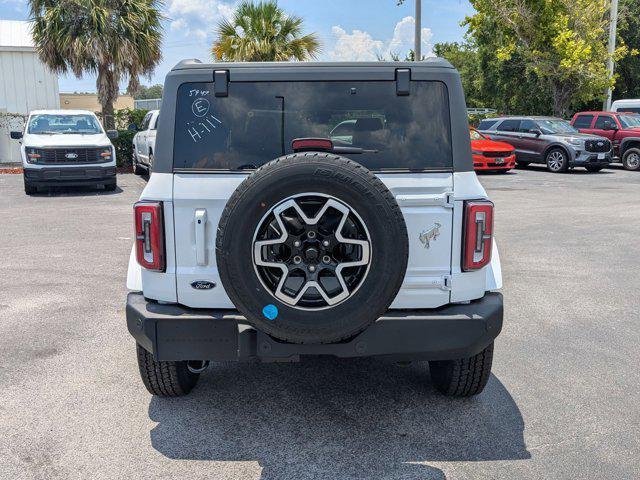 Photo of 2025 Oxford White Ford Bronco