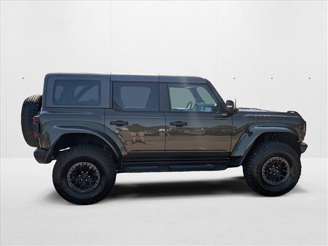Photo of 2025 Shelter Green Metallic Ford Bronco