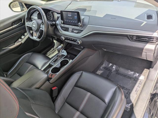 Photo of 2023 Super Black Nissan Altima