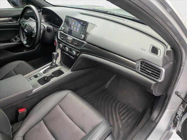 Photo of 2021 Lunar Silver Metallic Honda Accord