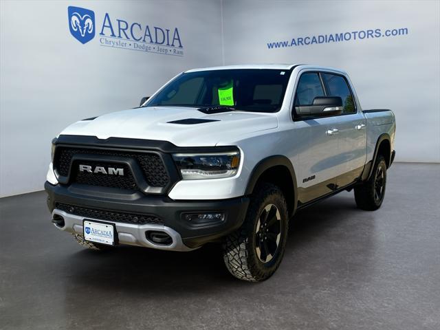 Photo of 2022 Bright White Clearcoat RAM 1500