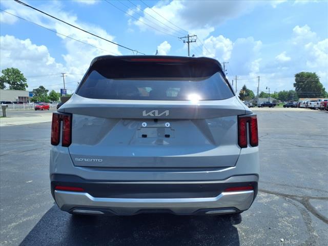 Photo of 2025 Wolf Gray Kia Sorento