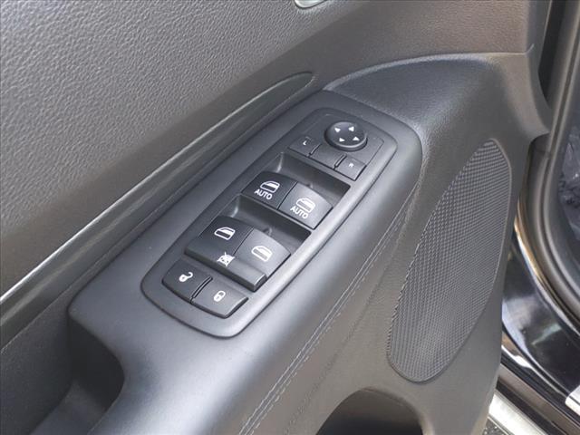Photo of 2019 DB Black Clearcoat Dodge Durango