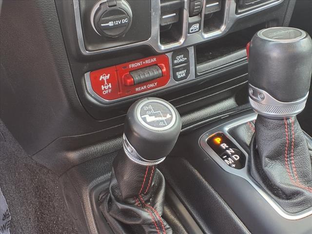 Photo of 2020 Black Clearcoat Jeep Gladiator