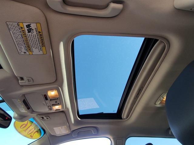 Photo of 2016 Carbide Gray Metallic Subaru Outback
