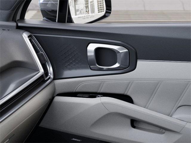 Photo of 2025 Snow White Pearl Kia Sorento Hybrid
