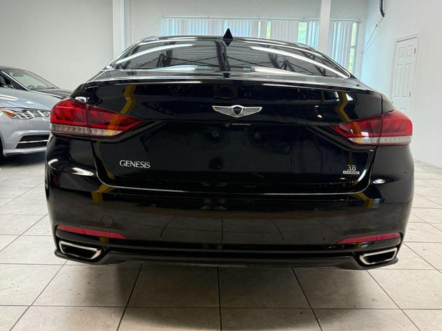 Photo of 2016 Caspian Black Hyundai Genesis