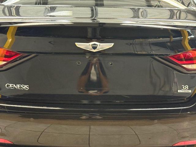 Photo of 2016 Caspian Black Hyundai Genesis