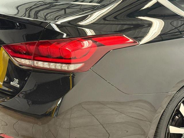 Photo of 2016 Caspian Black Hyundai Genesis