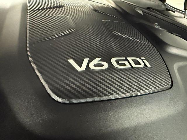 Photo of 2016 Caspian Black Hyundai Genesis