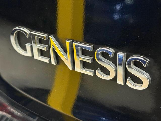 Photo of 2016 Caspian Black Hyundai Genesis