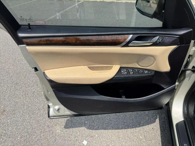 Photo of 2016 Silver BMW X3
