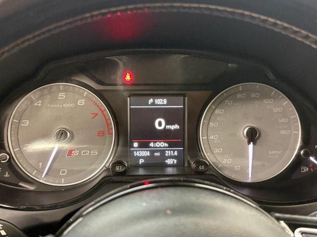 Photo of 2016 Gray Audi SQ5