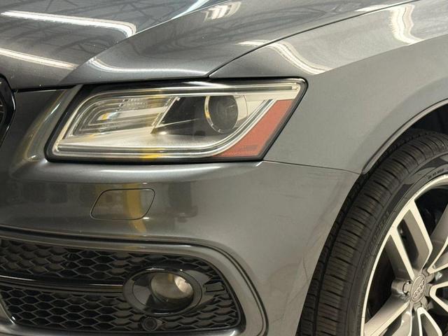 Photo of 2016 Gray Audi SQ5