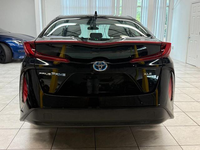 Photo of 2021 Midnight Black Metallic Toyota Prius Prime