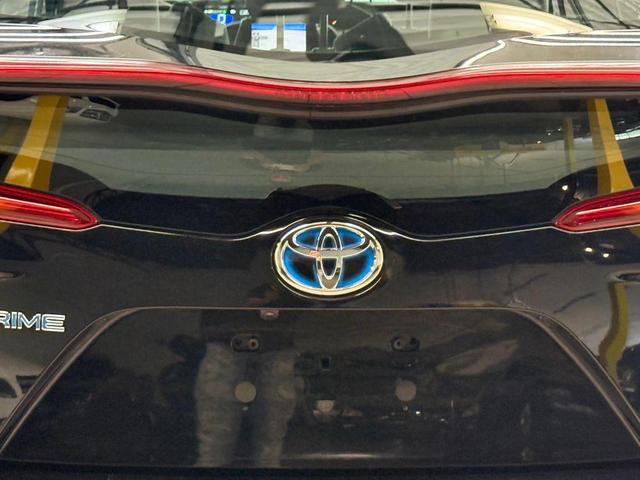 Photo of 2021 Midnight Black Metallic Toyota Prius Prime