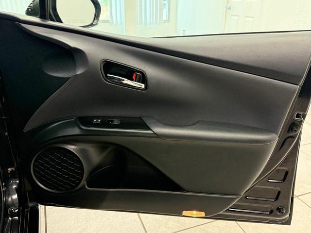 Photo of 2021 Midnight Black Metallic Toyota Prius Prime