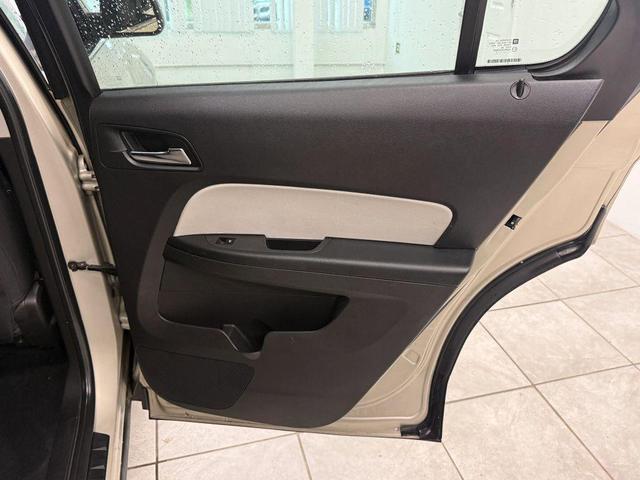 Photo of 2013 Gold Chevrolet Equinox