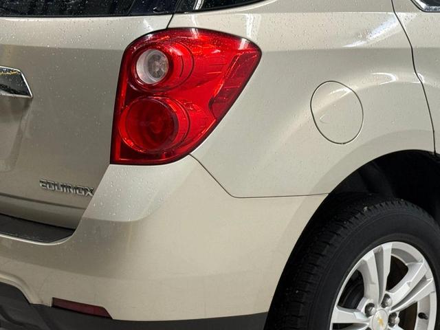 Photo of 2013 Gold Chevrolet Equinox