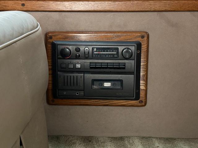 Photo of 1995  Ford E150