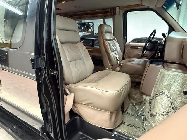 Photo of 1995  Ford E150