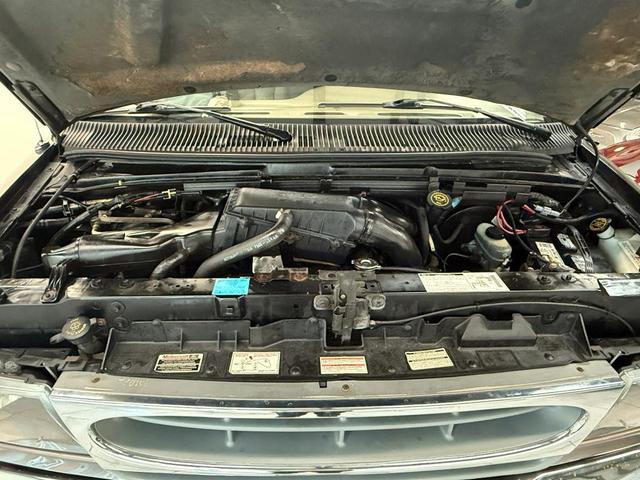 Photo of 1995  Ford E150