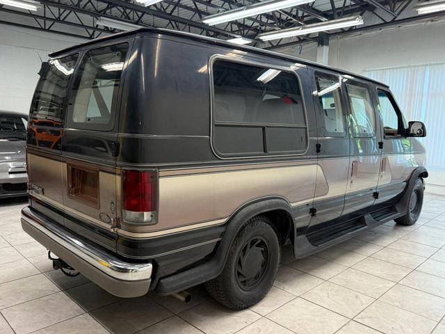 Photo of 1995  Ford E150