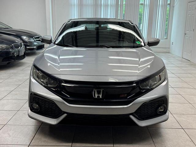 Photo of 2018 Lunar Silver Metallic Honda Civic
